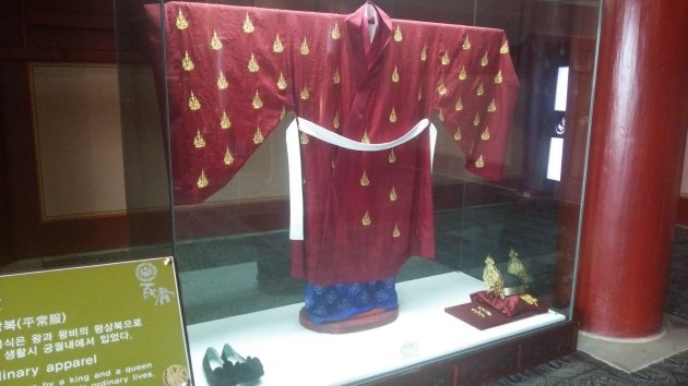 展示されている当時の王の平常服